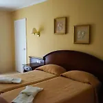 The Hotel 3*